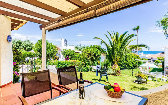 Las Buganvillas - Photo 2